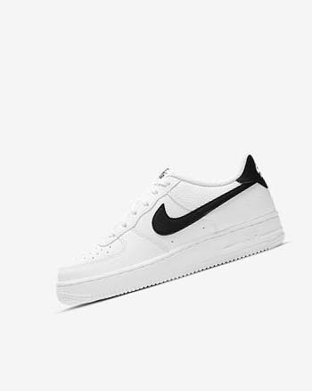 Zapatillas Nike Air Force 1 Niño Blancas Negras | CO2634