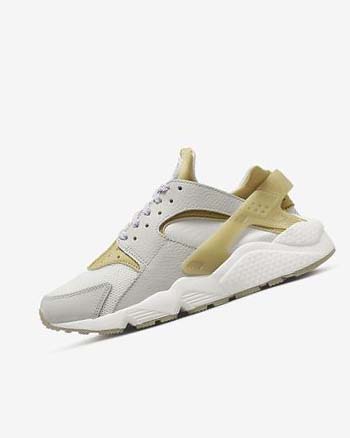 Zapatillas Nike Air Huarache Mujer Beige Claro | CO3151