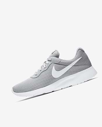 Zapatillas Nike Tanjun Hombre Gris Blancas | CO4523