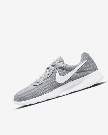Zapatillas Nike Tanjun Hombre Gris Negras Blancas | CO2360