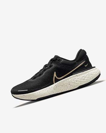 Zapatillas Running Nike ZoomX Invincible Run Flyknit Mujer Negras Metal Doradas | CO3024
