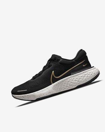 Zapatillas Running Nike ZoomX Invincible Run Flyknit Hombre Negras Metal Doradas | CO3190